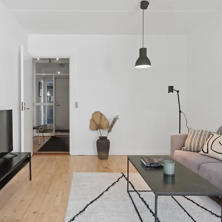 Appartement Come - Charming 1br Apt With Private Garden *