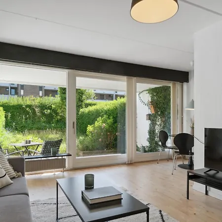 Appartement Come - Charming 1br Apt With Private Garden