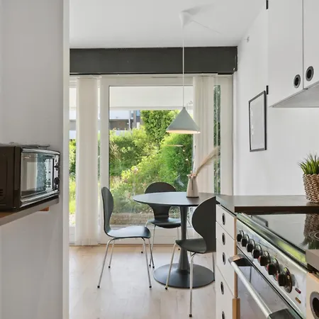 Appartement Come - Charming 1br Apt With Private Garden
